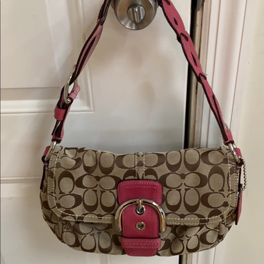 Coach shoulder bag